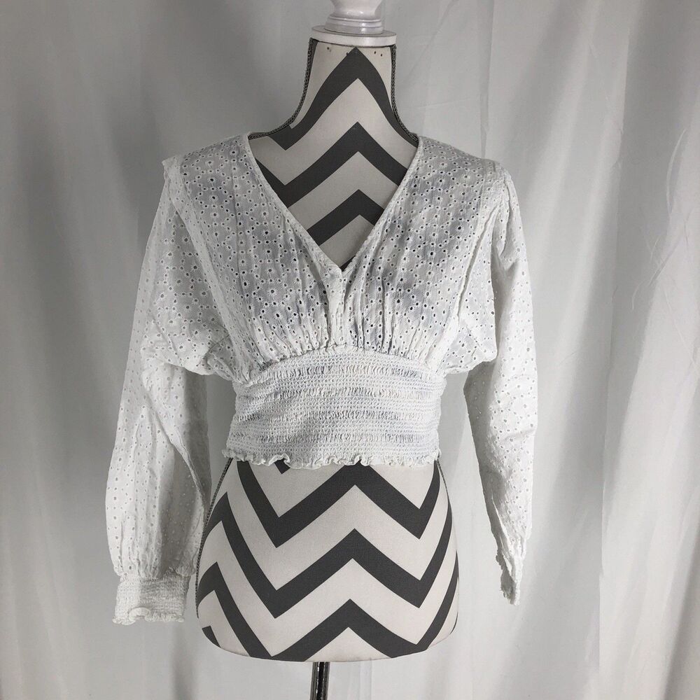 Love Tree White Eyelet Women's Long Sleeve Crop Top Size M
